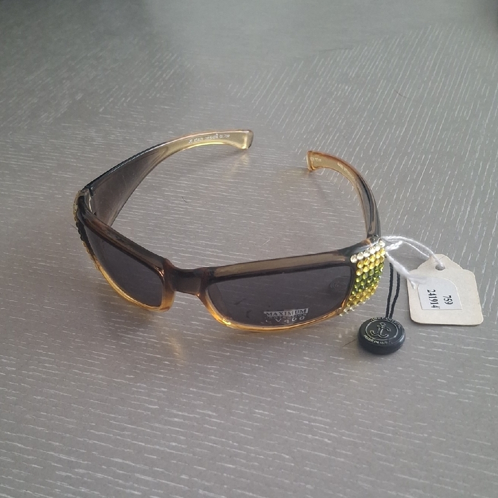 Stylish Brown Sunglasses